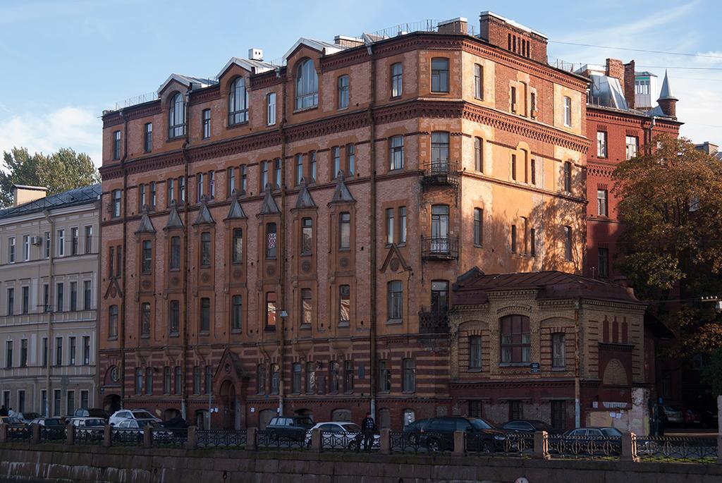 Charming St. Petersburg Apartment Екстер'єр фото